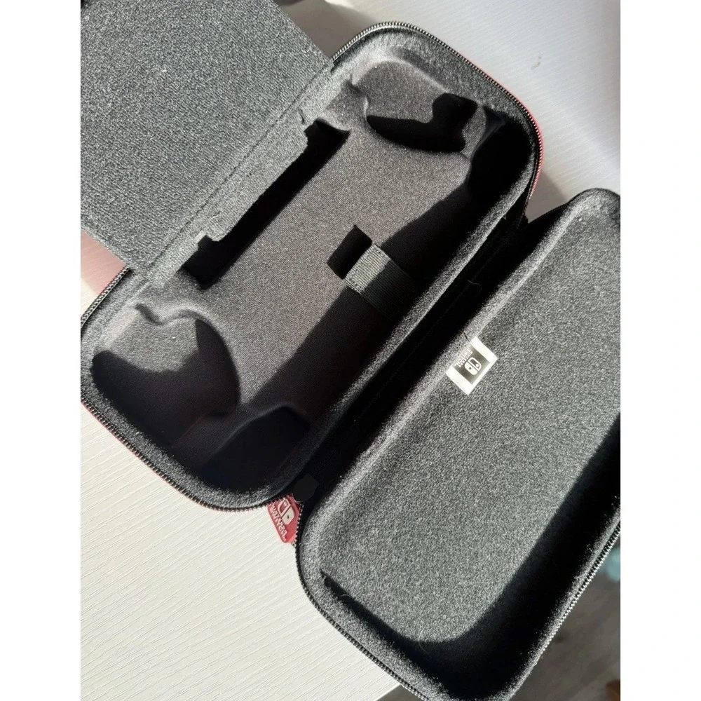Nintendo Switch Case Official Lot 2